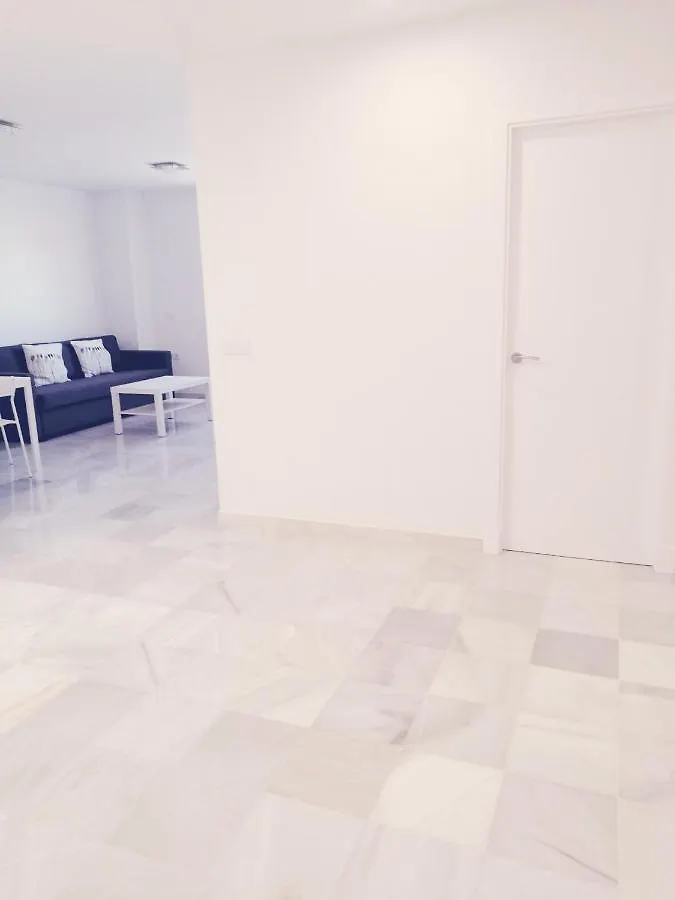 Anna Home Cadiz